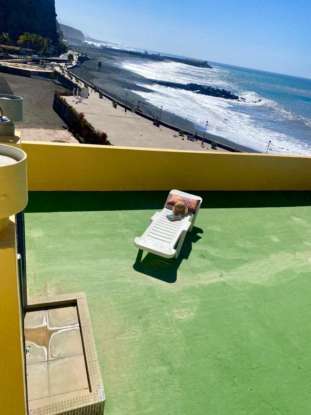 Casa Del Mar, Sunny Ocean View Appartement Right At The Beach! Los Llanos De Aridane Kültér fotó